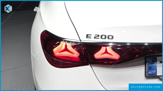MERCEDES E-CLASS E200 AVANTGARDE