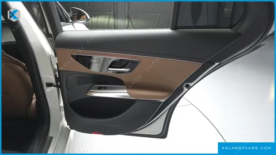 MERCEDES E-CLASS E200 AVANTGARDE