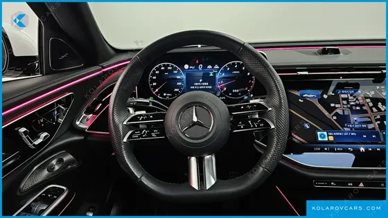 MERCEDES E-CLASS E300 4MATIC AMG LINE