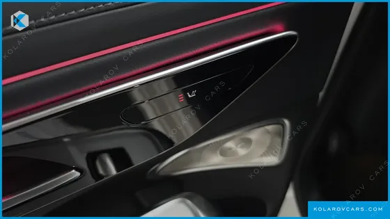 MERCEDES E-CLASS E300 4MATIC AMG LINE