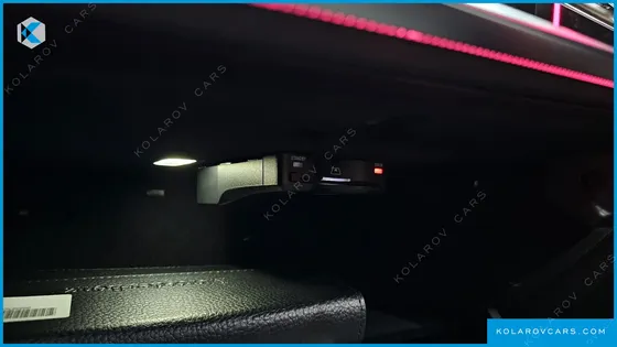 MERCEDES E-CLASS E300 4MATIC AMG LINE