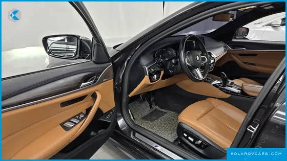 BMW 5 SERIES 530E M SPORT