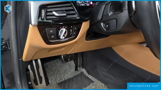 BMW 5 SERIES 530E M SPORT