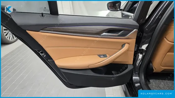 BMW 5 SERIES 530E M SPORT
