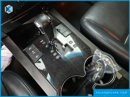 KIA MOHAVE 2WD KV 300