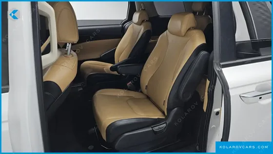 KIA CARNIVAL DIESEL 9-SEATER PRESTIGE
