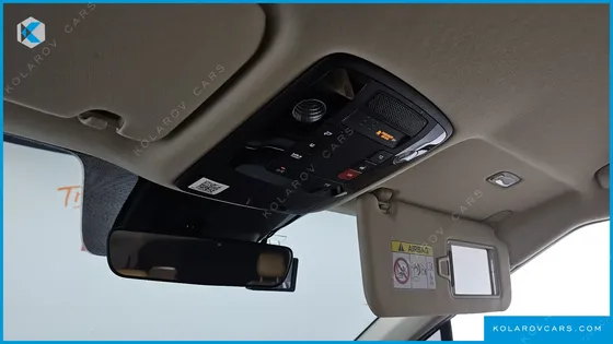 KIA CARNIVAL DIESEL 9-SEATER PRESTIGE