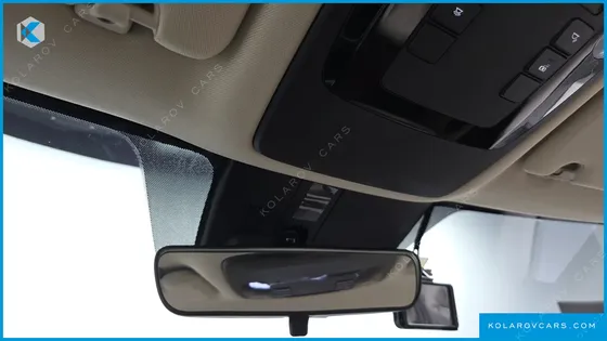 KIA CARNIVAL GASOLINE 11-SEATER PRESTIGE