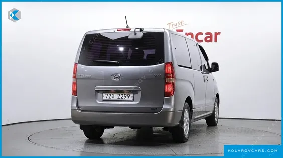 HYUNDAI STAREX 11-SEATER WAGON HVX