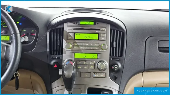HYUNDAI STAREX 11-SEATER WAGON HVX