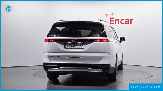 KIA CARNIVAL DIESEL 9-SEATER SIGNATURE