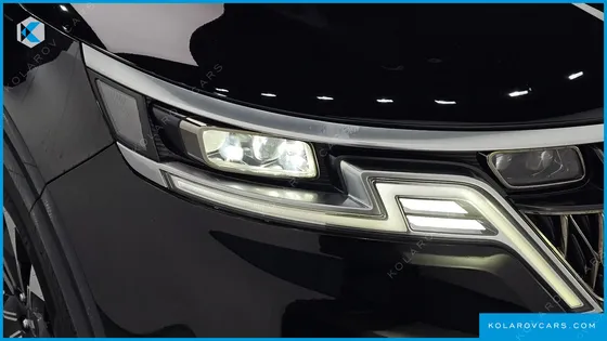 KIA CARNIVAL DIESEL 7-SEATER SIGNATURE