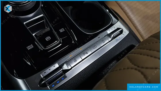 KIA CARNIVAL DIESEL 7-SEATER SIGNATURE