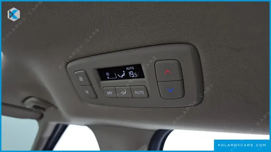 KIA CARNIVAL DIESEL 7-SEATER SIGNATURE