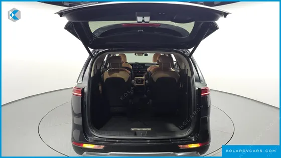 KIA CARNIVAL GASOLINE 9-SEATER SIGNATURE
