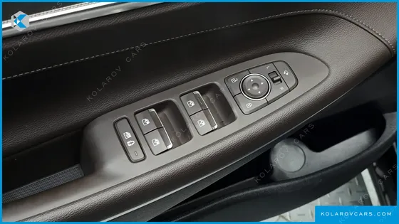HYUNDAI GRANDEUR 3.3