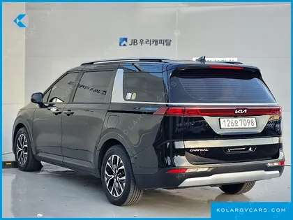 KIA CARNIVAL DIESEL 9-SEATER PRESTIGE