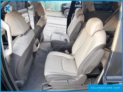 KIA CARNIVAL DIESEL 9-SEATER PRESTIGE