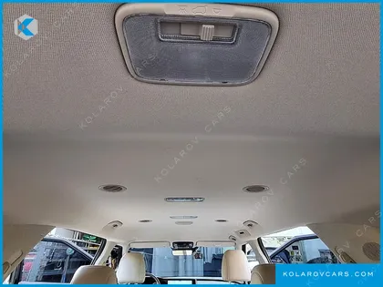 KIA CARNIVAL DIESEL 9-SEATER PRESTIGE