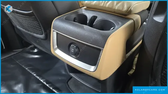 KIA CARNIVAL DIESEL 9-SEATER PRESTIGE