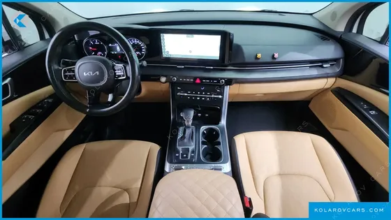 KIA CARNIVAL DIESEL 9-SEATER PRESTIGE