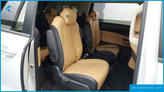 KIA CARNIVAL DIESEL 9-SEATER PRESTIGE