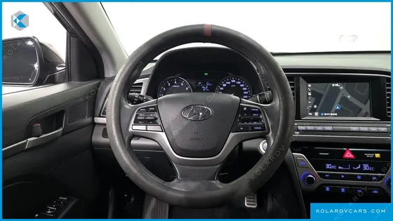 HYUNDAI ELANTRA (AVANTE) 1.6 GDI SMART