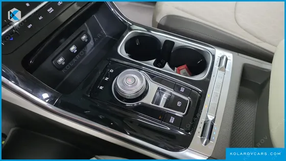 KIA CARNIVAL DIESEL 9-SEATER NOBLESSE