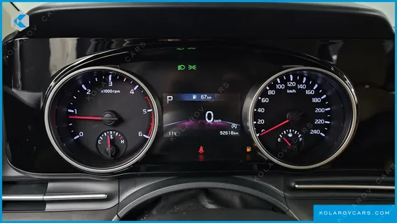 KIA CARNIVAL DIESEL 9-SEATER NOBLESSE