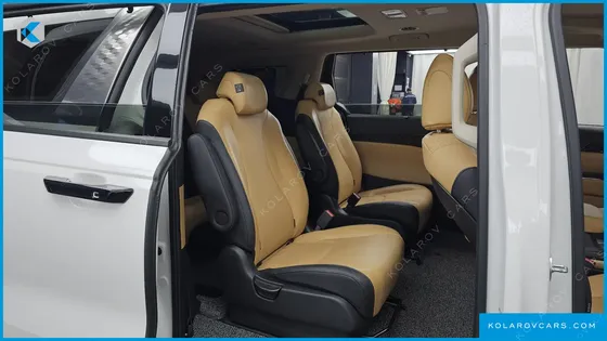 KIA CARNIVAL DIESEL 9-SEATER NOBLESSE