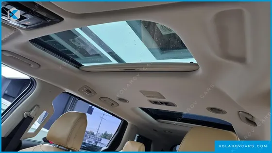KIA CARNIVAL DIESEL 9-SEATER NOBLESSE