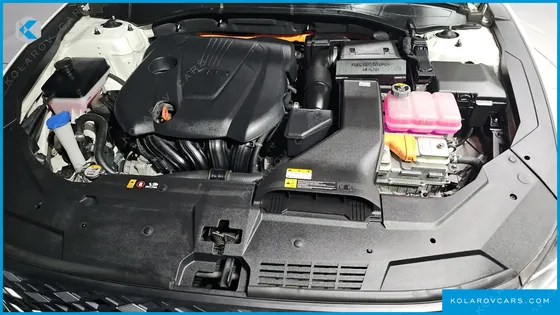 HYUNDAI GRANDEUR LE BLANC