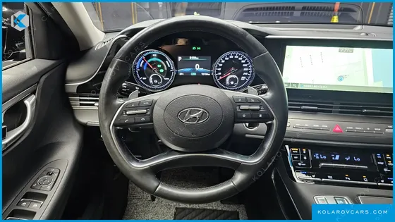 HYUNDAI GRANDEUR PREMIUM CHOICE