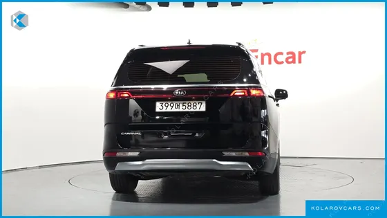KIA CARNIVAL DIESEL 9-SEATER NOBLESSE
