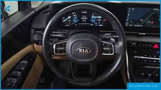 KIA CARNIVAL DIESEL 9-SEATER NOBLESSE