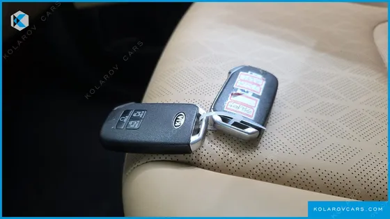 KIA CARNIVAL DIESEL 9-SEATER NOBLESSE