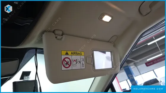 KIA CARNIVAL DIESEL 9-SEATER NOBLESSE
