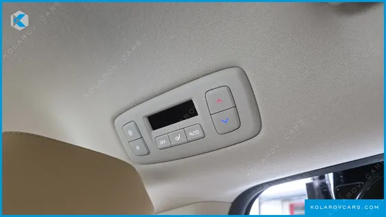 KIA CARNIVAL DIESEL 9-SEATER NOBLESSE