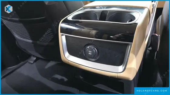 KIA CARNIVAL DIESEL 9-SEATER NOBLESSE