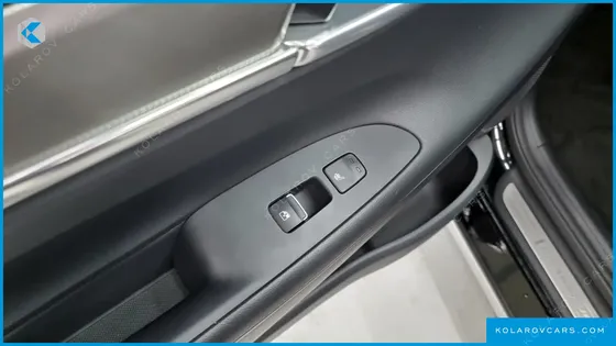HYUNDAI GRANDEUR 3.0 LPI RENT CAR