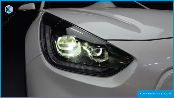 KIA NIRO AIR (TAXI TRIM)
