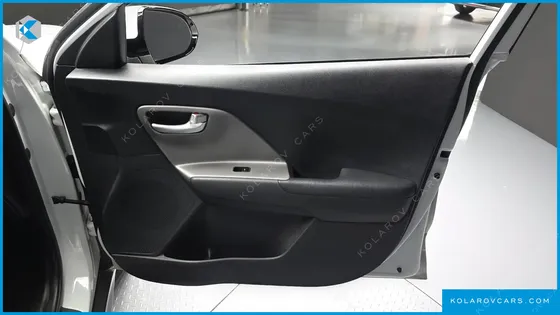 KIA NIRO AIR (TAXI TRIM)