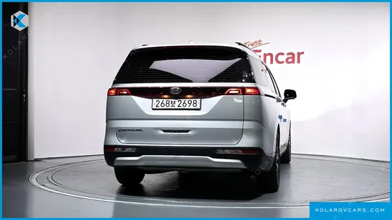 KIA CARNIVAL DIESEL 9-SEATER PRESTIGE