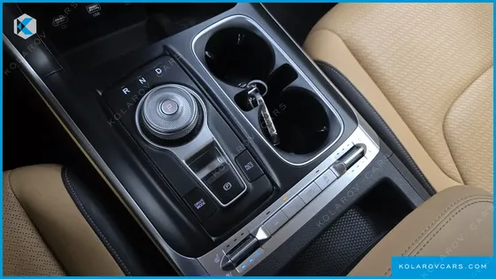 KIA CARNIVAL DIESEL 9-SEATER PRESTIGE
