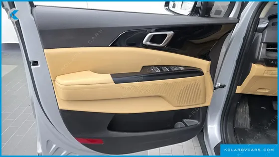 KIA CARNIVAL DIESEL 9-SEATER PRESTIGE