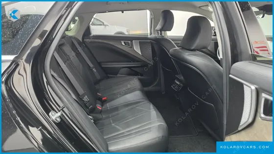 KIA K8 2.5 GASOLINE 2WD