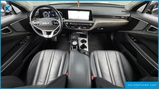 KIA K8 2.5 GASOLINE 2WD