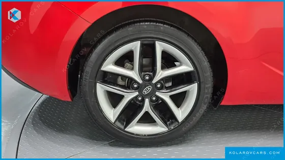 KIA FORTE 1.6 DEXLUE RED PREMIUM