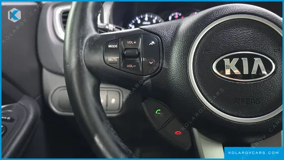 KIA CARENS 2.0 LPI PRESTIGE