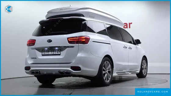 KIA CARNIVAL GASOLINE 7-SEATER HI-LIMOUSINE (SPECIAL)